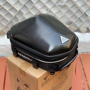 Motorcycle tail bag luggage